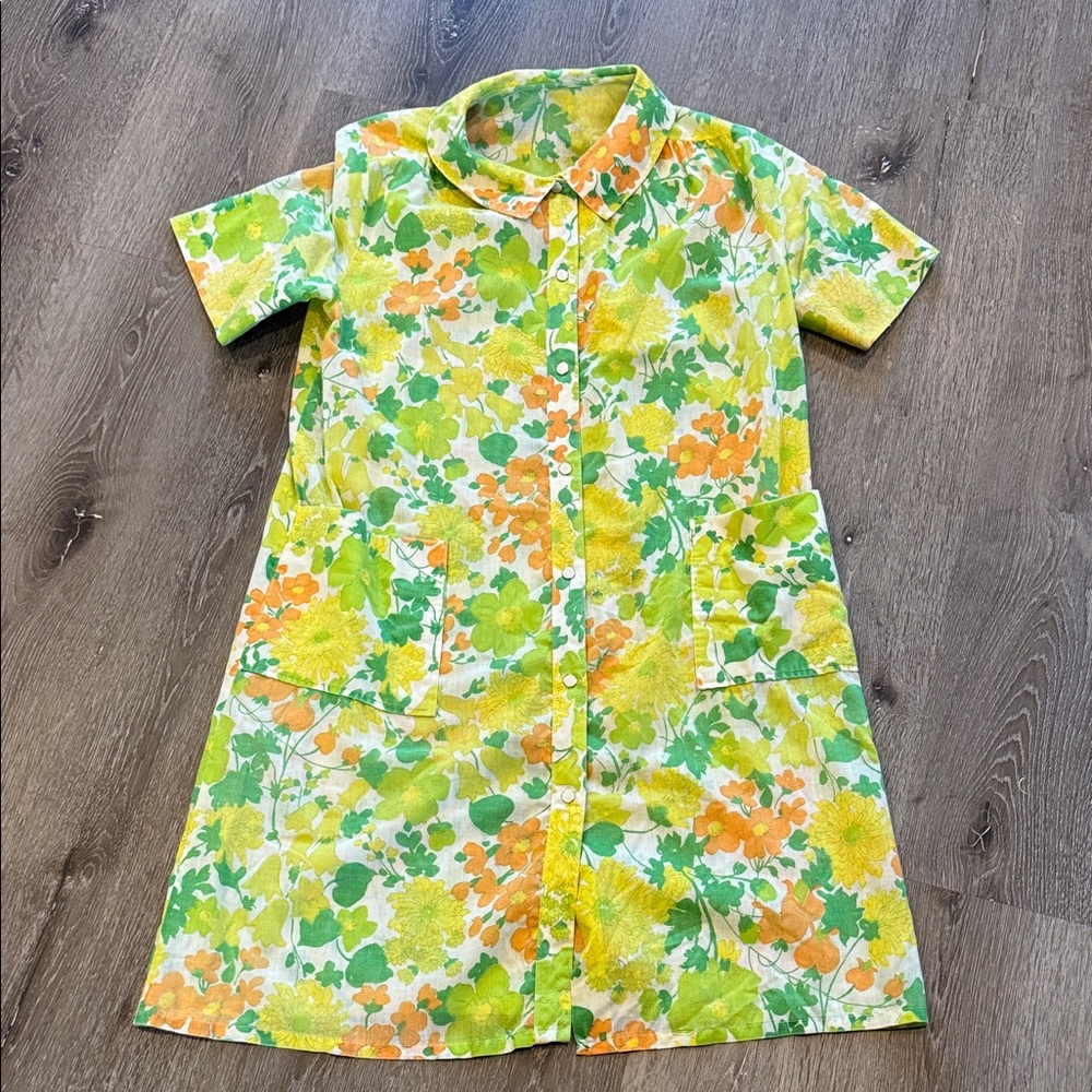 Vintage Floral Button-Up House Dress